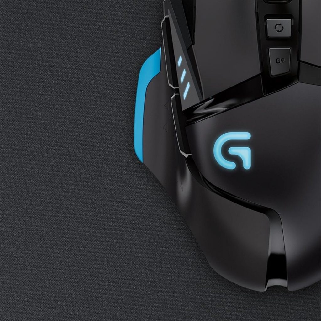 Mousepad Logitech G640, Grande, 400x460mm, para Jogos de Baixo DPI, Preto – 943-000088